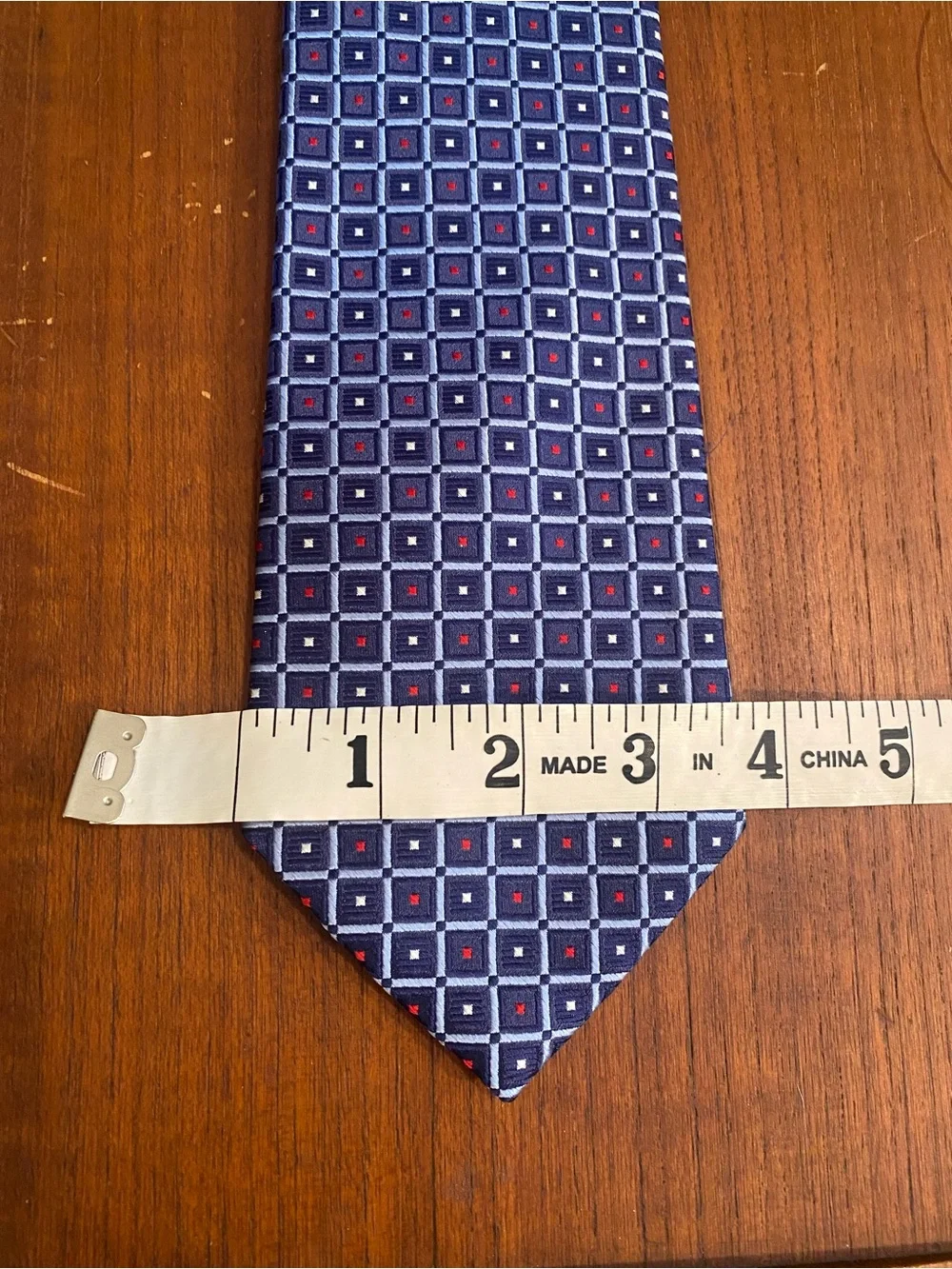 Tommy Hilfiger Men's Navy Red and White Geometric Classic Preppy Silk Tie